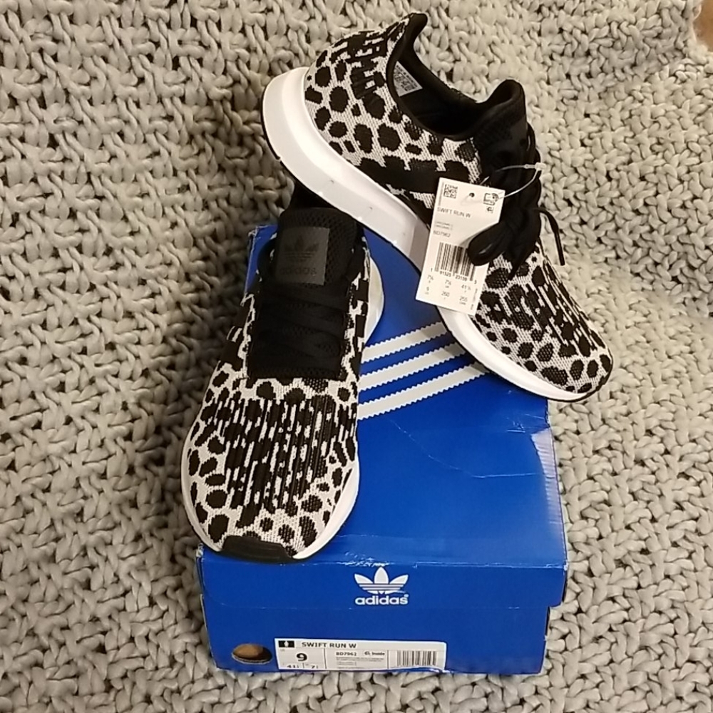 Adidas Originals Swift Sneaker 9